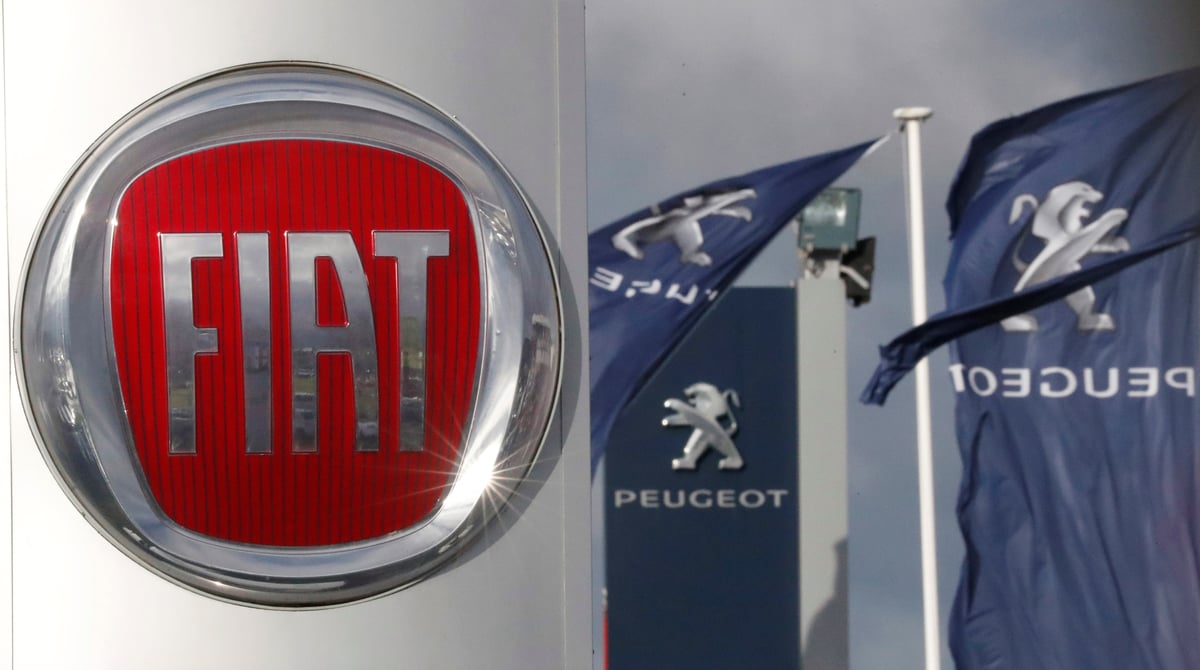 Fca n'envisage pas de retard dans sa fusion avec psa
