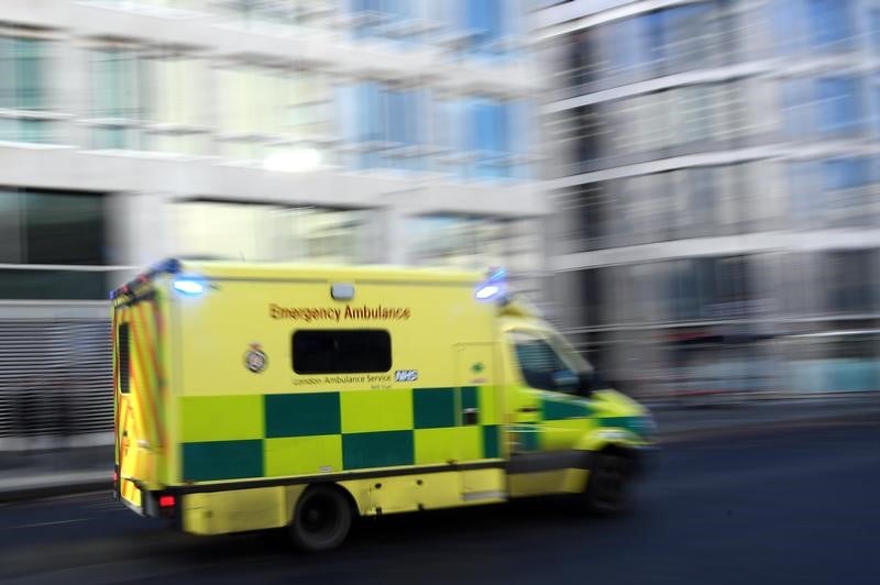 Londres va accepter plus de medecins et d'infirmiers exterieurs a l'ue