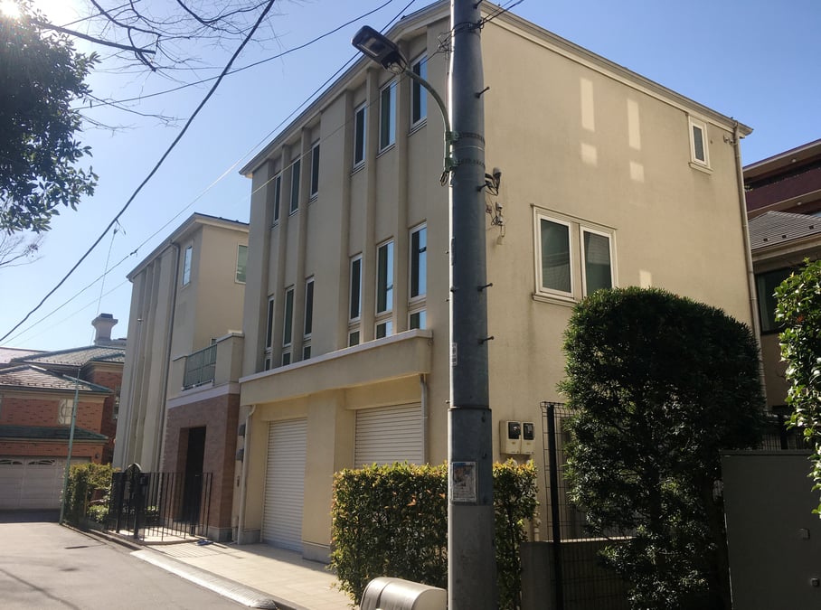 Perquisition au domicile de carlos ghosn a tokyo, rapporte une chaine de television