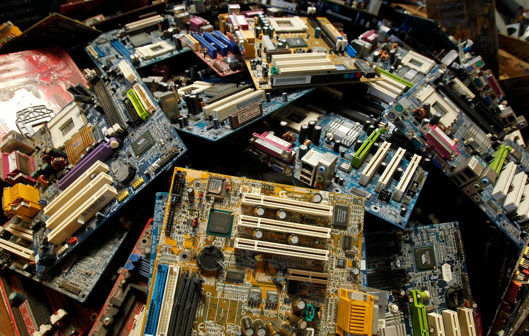 Déchets électroniques, recyclage, tri sélectif, poubelles, déchetterie, ordures,