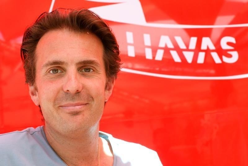 Pas de rapprochement havas-vivendi, dit yannick bollore