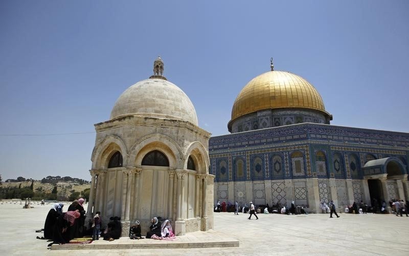 L'idee de cameras sur l'esplanade des mosquees inquiete