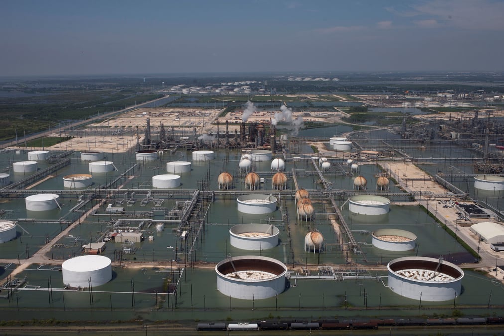 Reprise de la production dans la plus grande raffinerie des etats-unis
