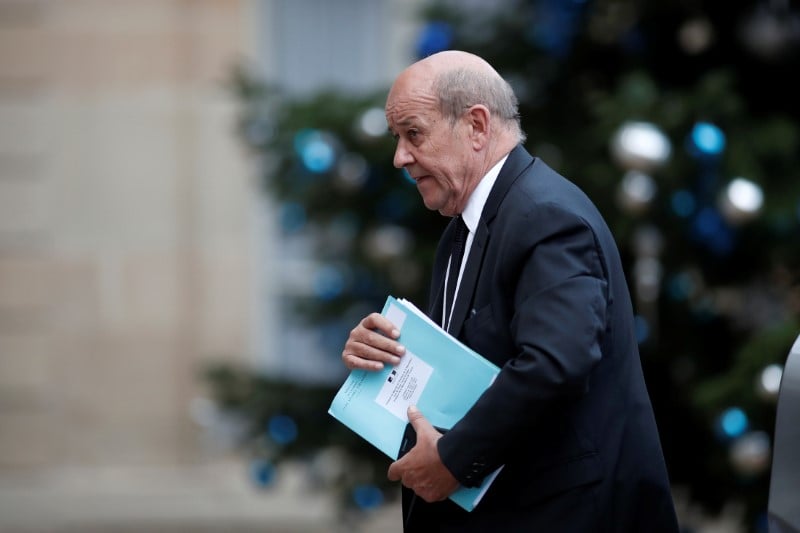 Le drian officialise son depart du parti socialiste
