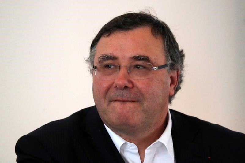 Petrole: la demande mondiale va croitre fortement en 2017, selon pouyanne