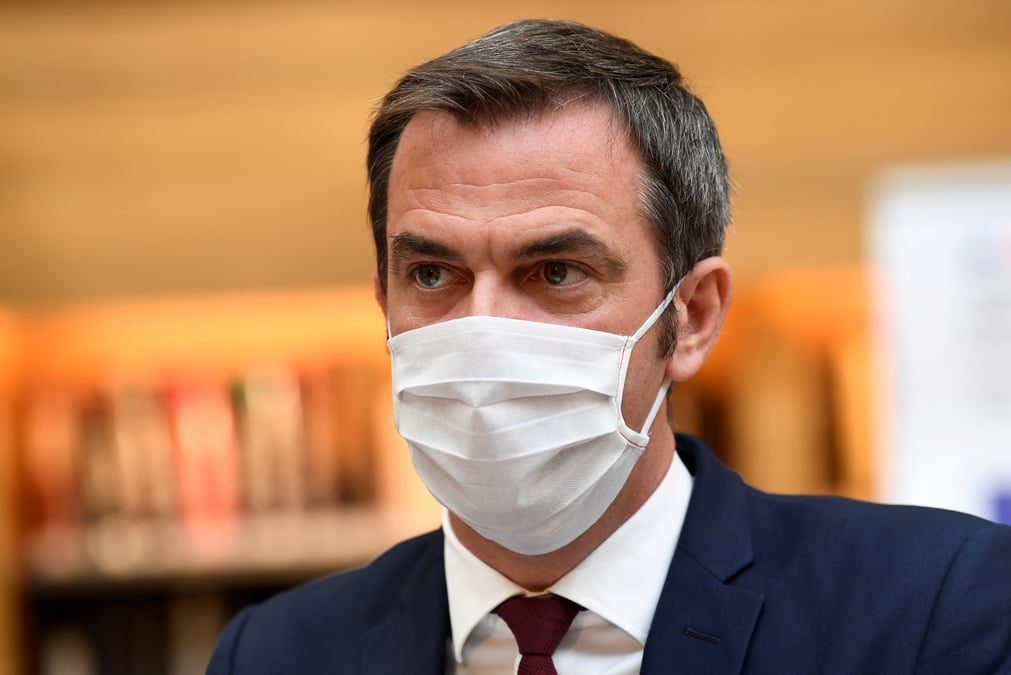Coronavirus: la france doit rester en alerte, avertit veran
