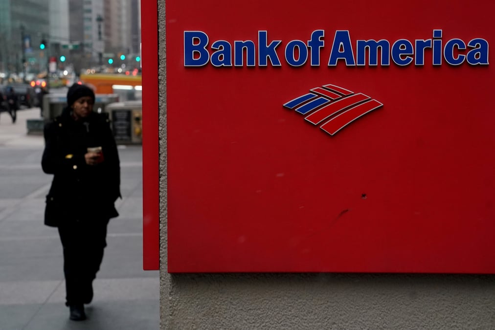 Bond des benefices de bofa au t2 mais l'activite de credit decoit