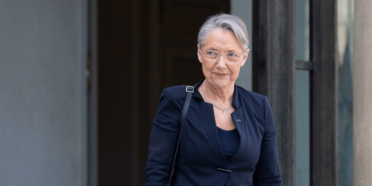 Pour Élisabeth Borne, « la solution n'est pas de financer la transition écologique uniquement en s'endettant : le levier de l'autofinancement, avec des soutiens financiers, est la meilleure voie pour les collectivités ».