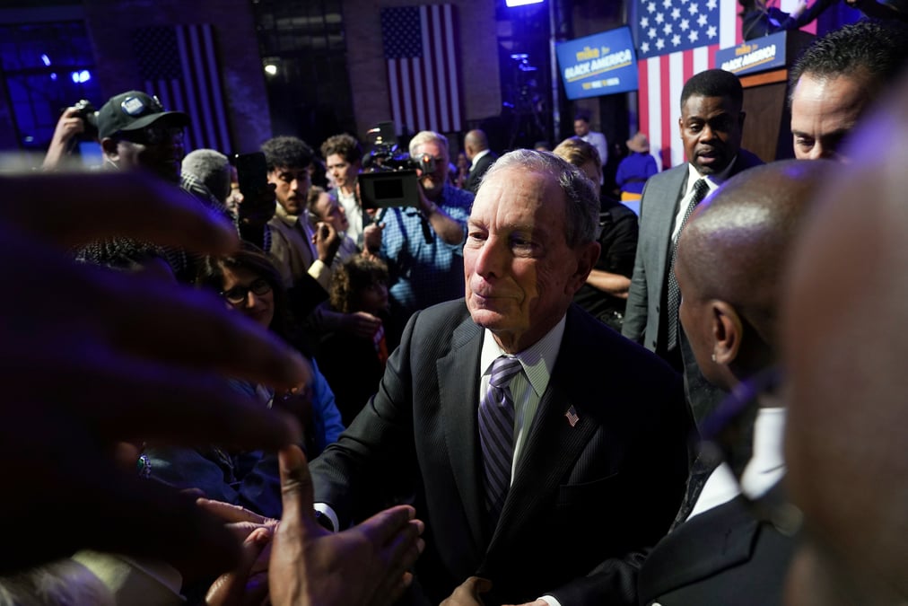 Usa 2020: bloomberg donne deuxieme derriere sanders, devant biden