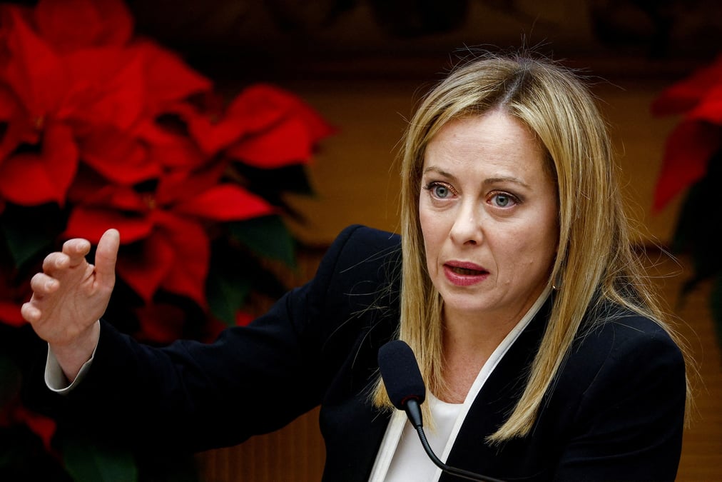 Le premier ministre italien, giorgia meloni, lors d'une conference de presse de fin d'annee a rome