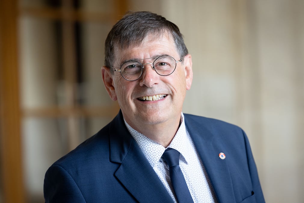 Patrick Chaize, sénateur de l’Ain et Président de l’Avicca (Association des Villes et Collectivités pour les Communications électroniques et l'Audiovisuel) ©Sénat/Sonia Kerlidou.