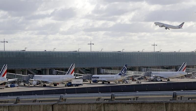 Trafic aerien reduit d'un tiers la semaine prochaine