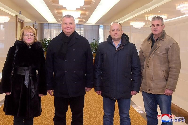 Une delegation russe en visite a pyongyang