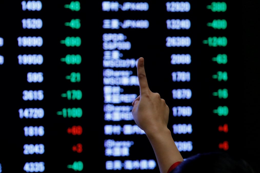 Tokyo finit en hausse