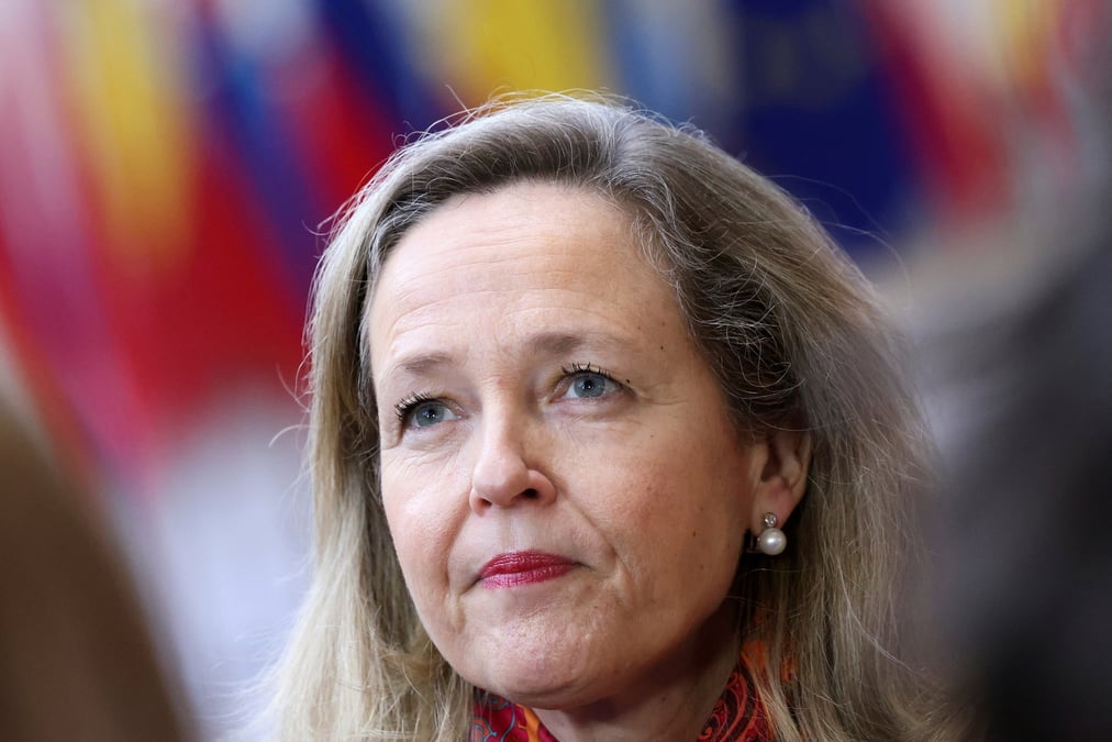 L'algerie s'aligne de plus en plus sur la russie, juge la ministre espagnole de l'economie