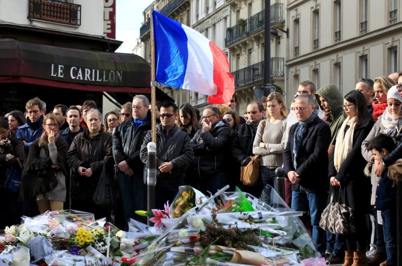 Cinq des auteurs des attentats et le commanditaire identifies