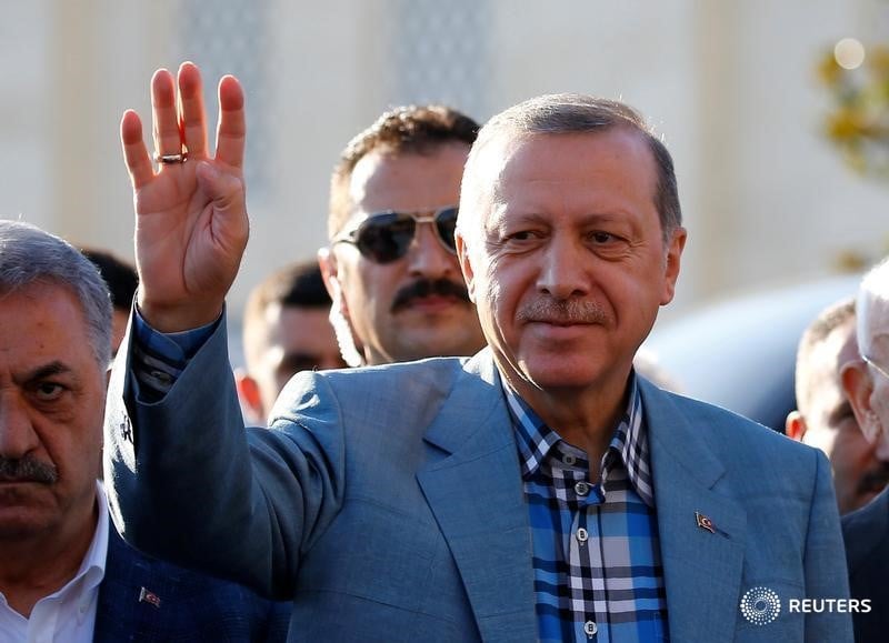 Erdogan approuve la reponse du qatar a ses voisins