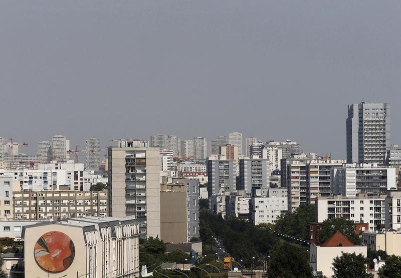 Logement: les syndicats denoncent la baisse des allocations