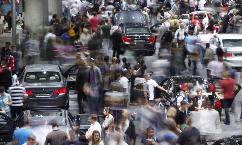 Auto: les salons, francfort en tete, revent d'un succes a la ces