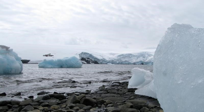 Les glaces de l'arctique pourraient fondre plus vite que prevu