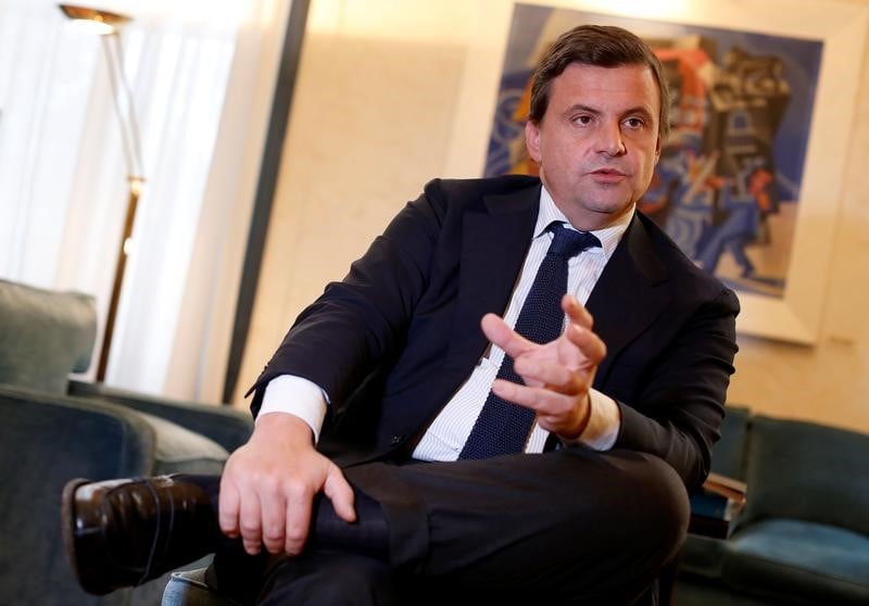 Apres le naval, rome veut une alliance dans l'espace avec paris