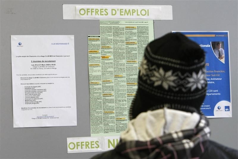 Sept francais sur dix doutent de l'inversion de la courbe du chomage
