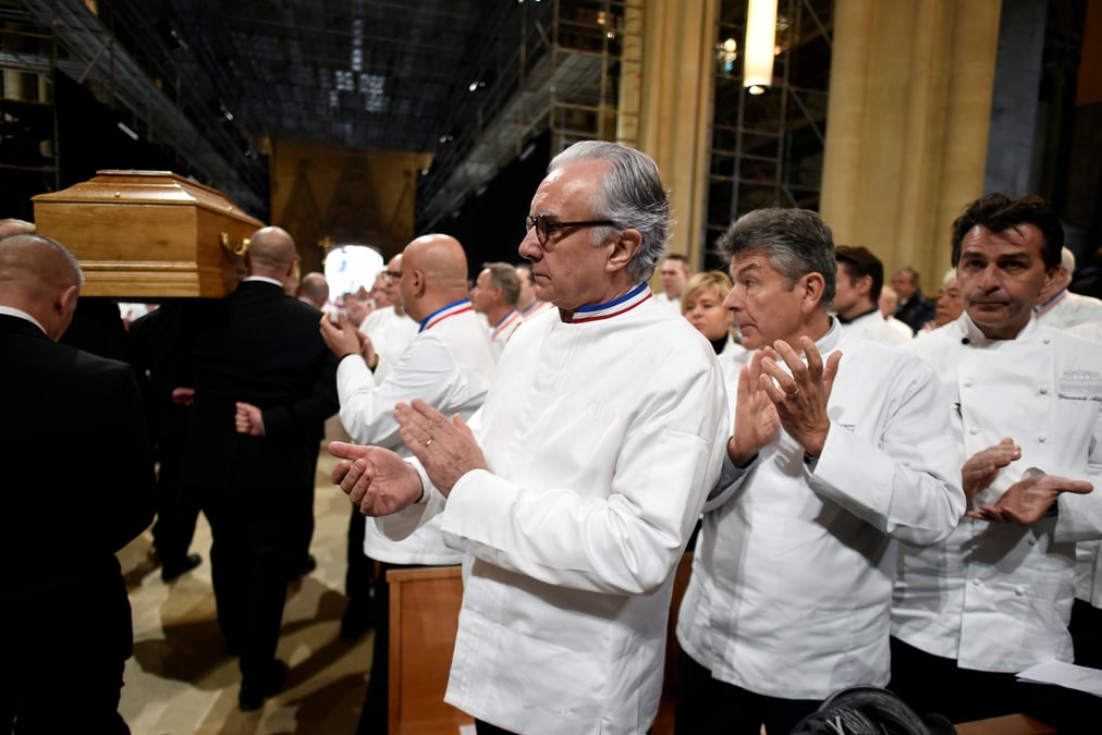Des centaines de chefs rendent un dernier hommage a bocuse