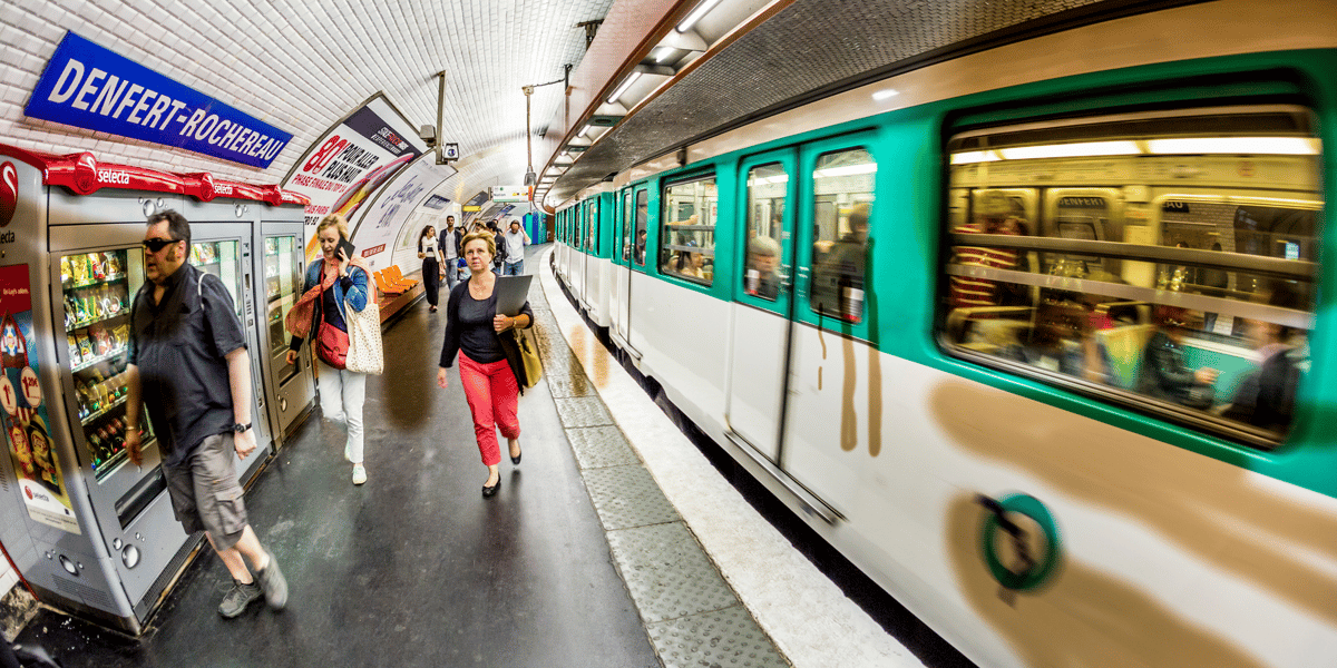 Au total, « ce sont 321 sites télécoms qui ont été mis en place sur le réseau afin de couvrir 304 stations souterraines (accès, quais et tunnels) », précisent les opérateurs dans un communiqué.