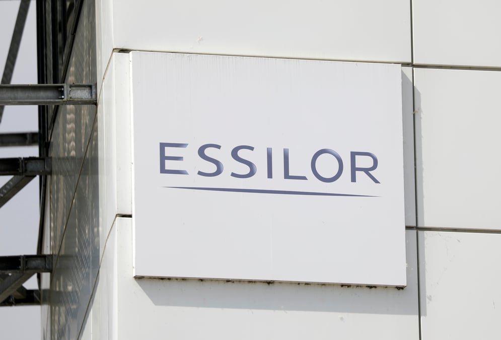 Essilorluxottica est a suivre a paris