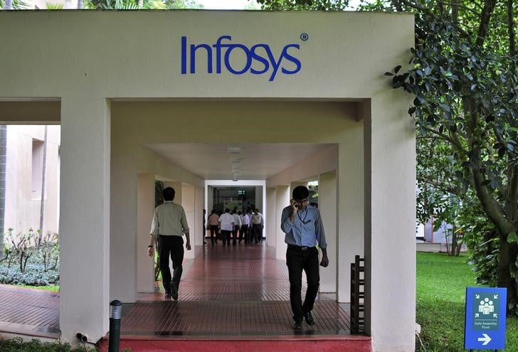 Infosys revoit a la baisse son objectif de ca