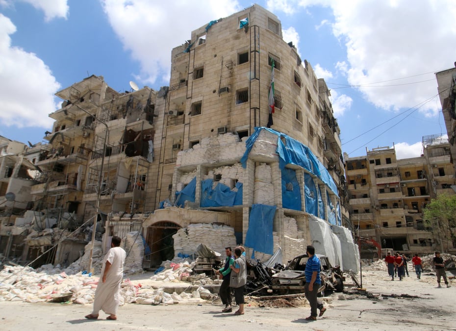La croix rouge juge qu'alep est au bord d'un desastre humanitaire
