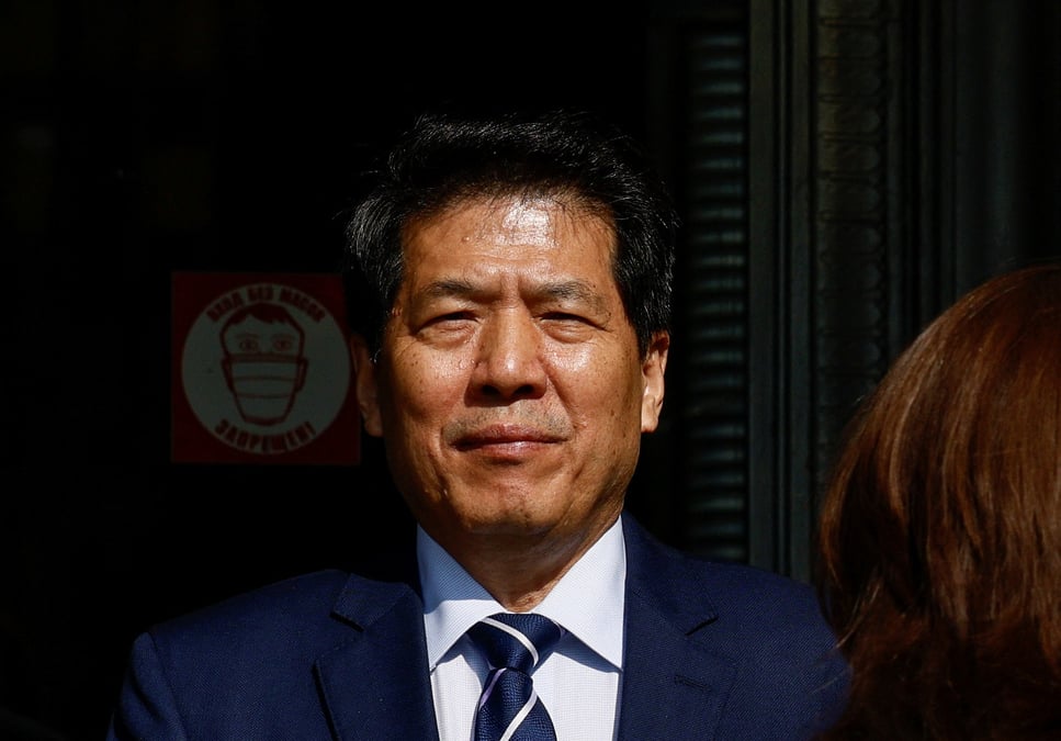 L'envoye special chinois pour les affaires eurasiennes li hui au siege du ministere russe des affaires etrangeres a moscou