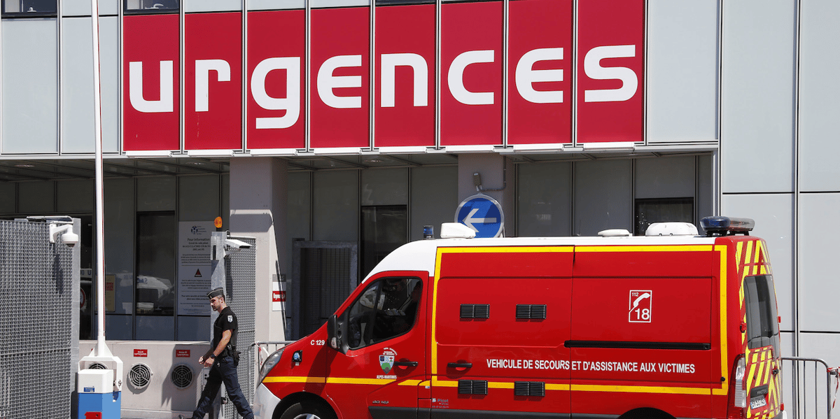 Selon la Drees, près de 4.900 lits d'hospitalisation complète ont été supprimés en 2023.