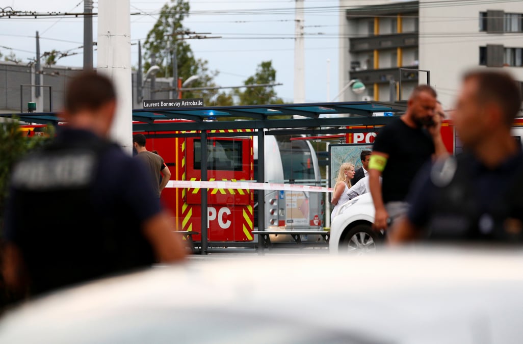 Agression au couteau a villeurbanne