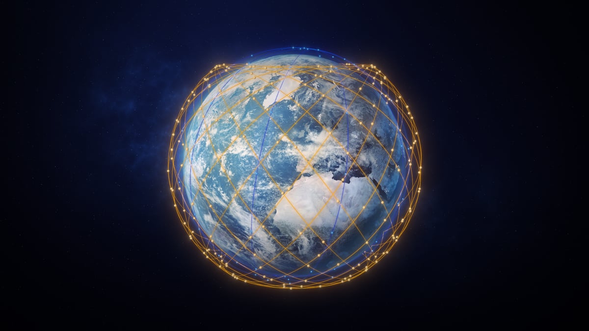 Telesat constellation Lightspeed Thales Alenia Space