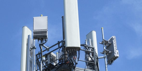 Antenne 5G (Orange)