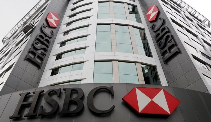 Hsbc fait mieux que prevu au 3e trimestre