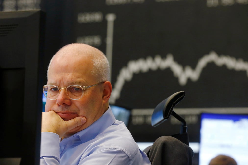 Un trader a la bourse de francfort, en allemagne