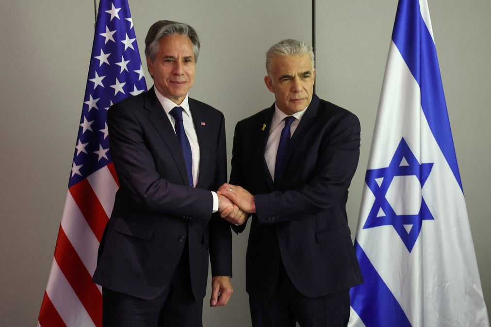 Le secretaire d'etat americain blinken rencontre le chef de l'opposition israelienne yair lapid