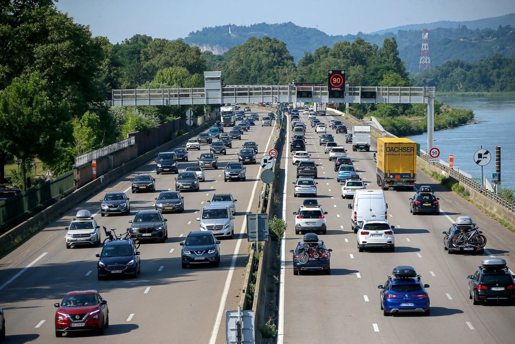 es ventes de véhicules électriques neufs ont aussi diminué de 2,2%. (photo d'illustration)