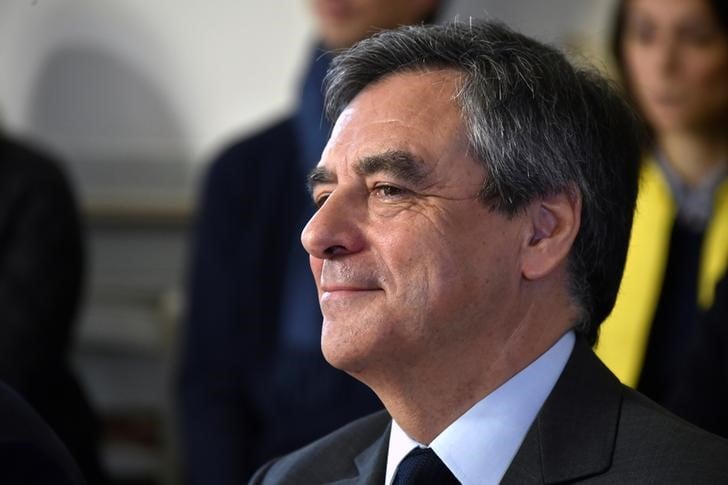 Les francais toujours hostiles a une candidature fillon