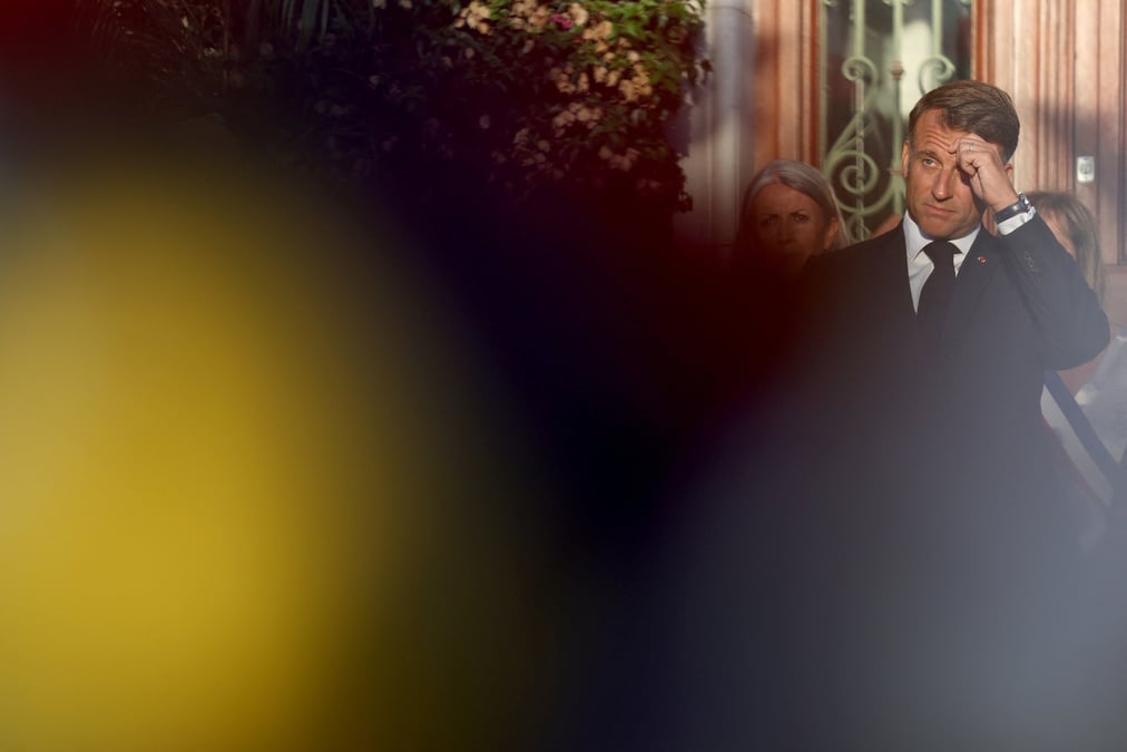 Emmanuel macron lors d'une ceremonie de commemoration