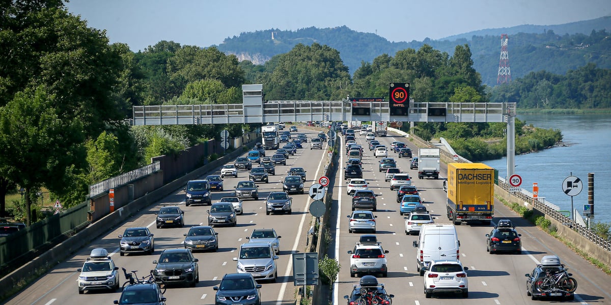 Le gouvernement envisage de diminuer sensiblement l'enveloppe dédiée au bonus écologique pour l'achat d'une voiture électrique (Photo d'illustration).