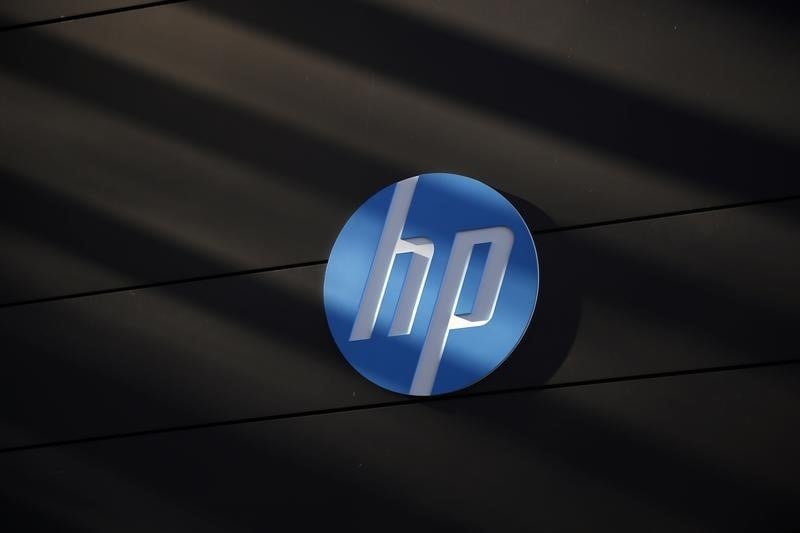 Baisse du CA de Hewlett-Packard, faibles ventes aux entreprises