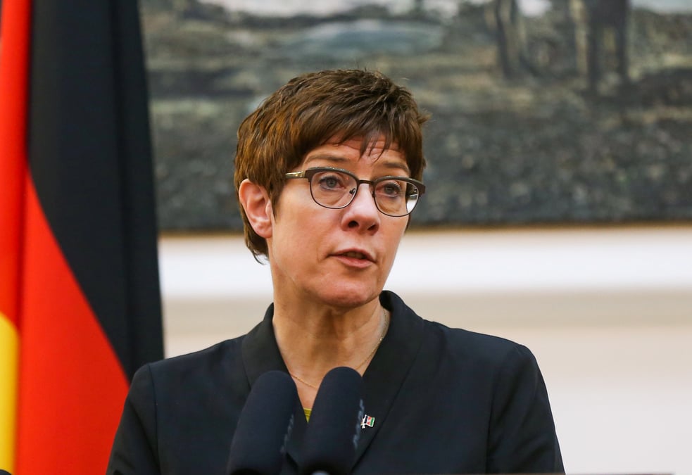 Allemagne: la cdu critique l'attitude du spd avant leurs discussions