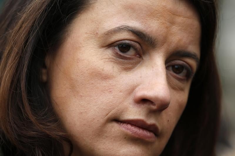 Cecile duflot part en guerre contre la loi macron