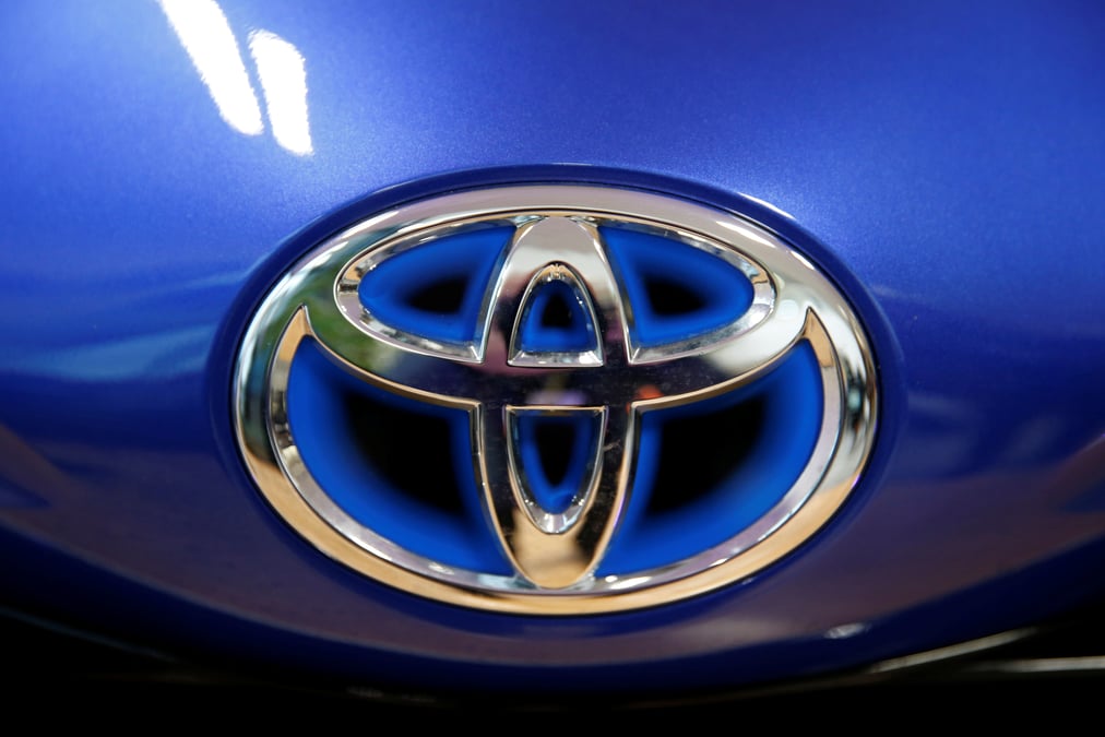 Toyota bat le consensus, releve sa prevision de benefice annuel