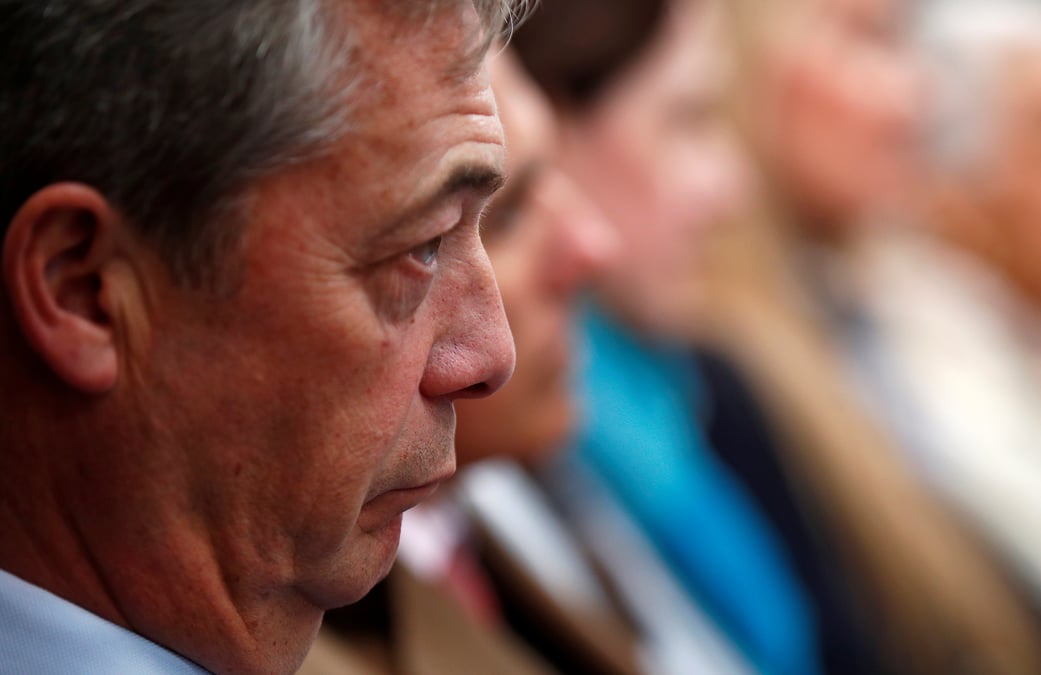 Nigel farage entre en campagne pour les europeennes