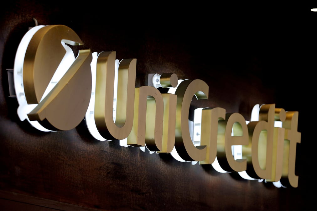 Unicredit ne compensera pas les pertes de revenus pour son nouveau dg