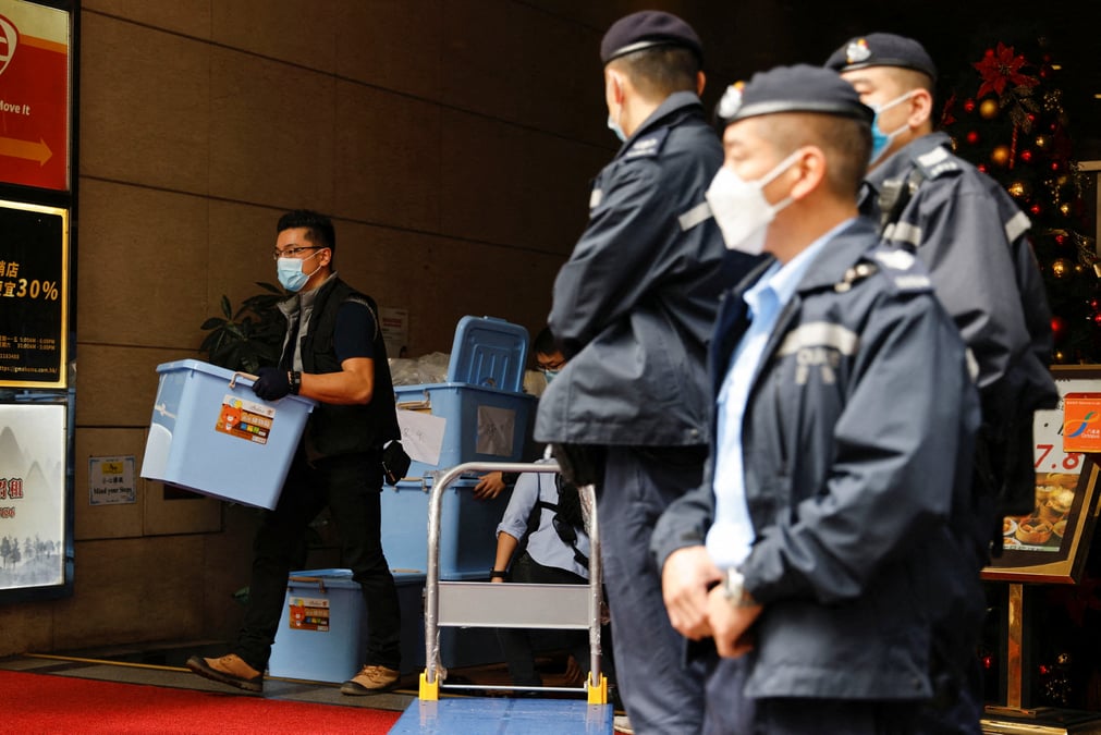 Hong kong: perquisitions dans les locaux de stand news, six arrestations